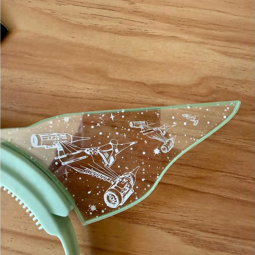 Star Wars The Mandalorian's Grogu Yoda Light-Up Minnie Ears NWT Disney Parks - Picture 4 of 9